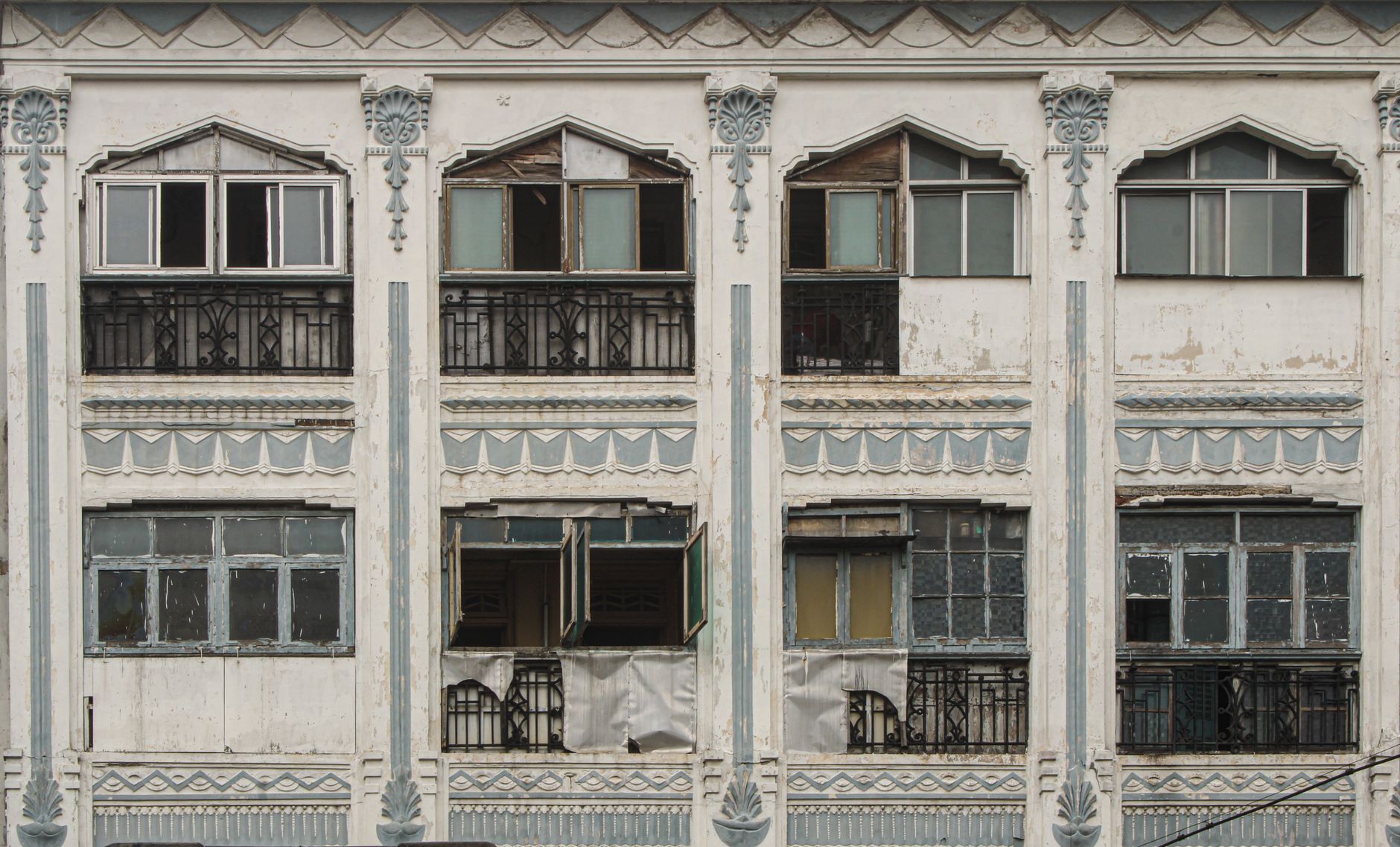 Century Plyboards trading window